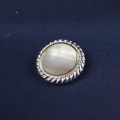 925 最優質的純銀紐曼扣籃扣在純銀寶石/蝶貝中[鈕扣] 山本（EXCY） 更多照片