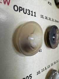 OPU311 水牛角四孔樹脂紐扣[羈扣] Osaka Plastic Industries（DAIYA BUTTON） 更多照片